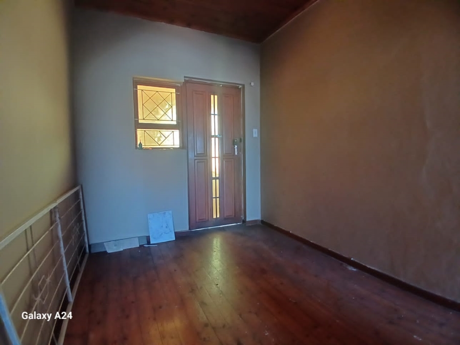 2 Bedroom Property for Sale in Quigney Eastern Cape